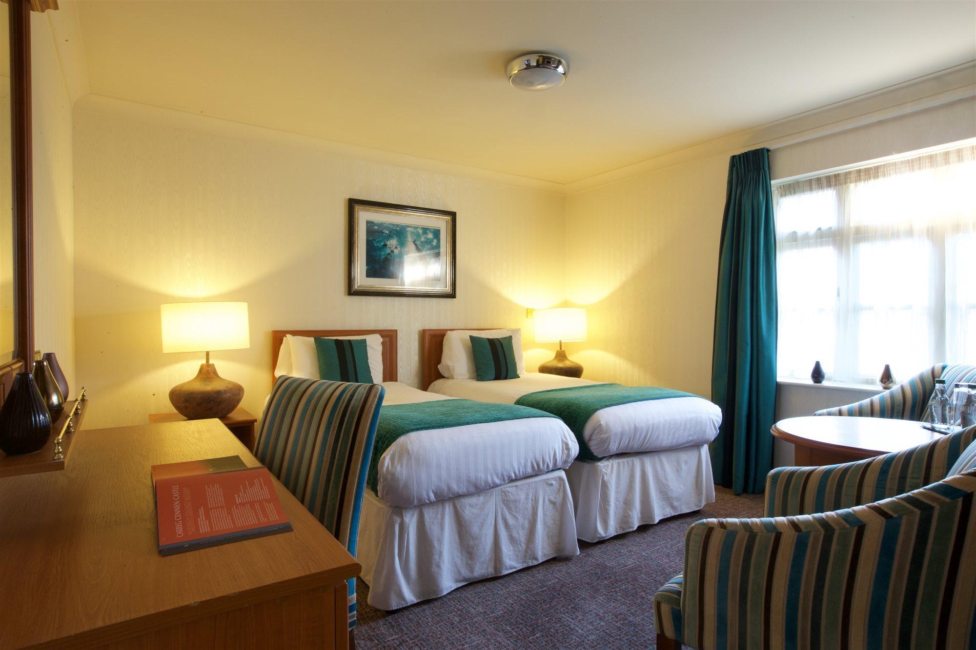 Wrexham Llyndir Hall Hotel, BW Signature Collection Chester Ngoại thất bức ảnh