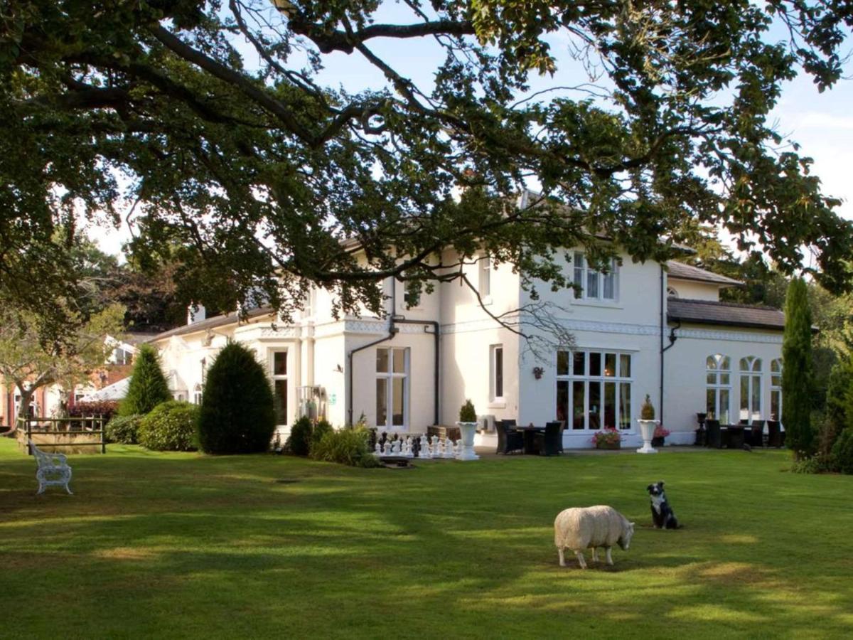 Wrexham Llyndir Hall Hotel, BW Signature Collection Chester Ngoại thất bức ảnh